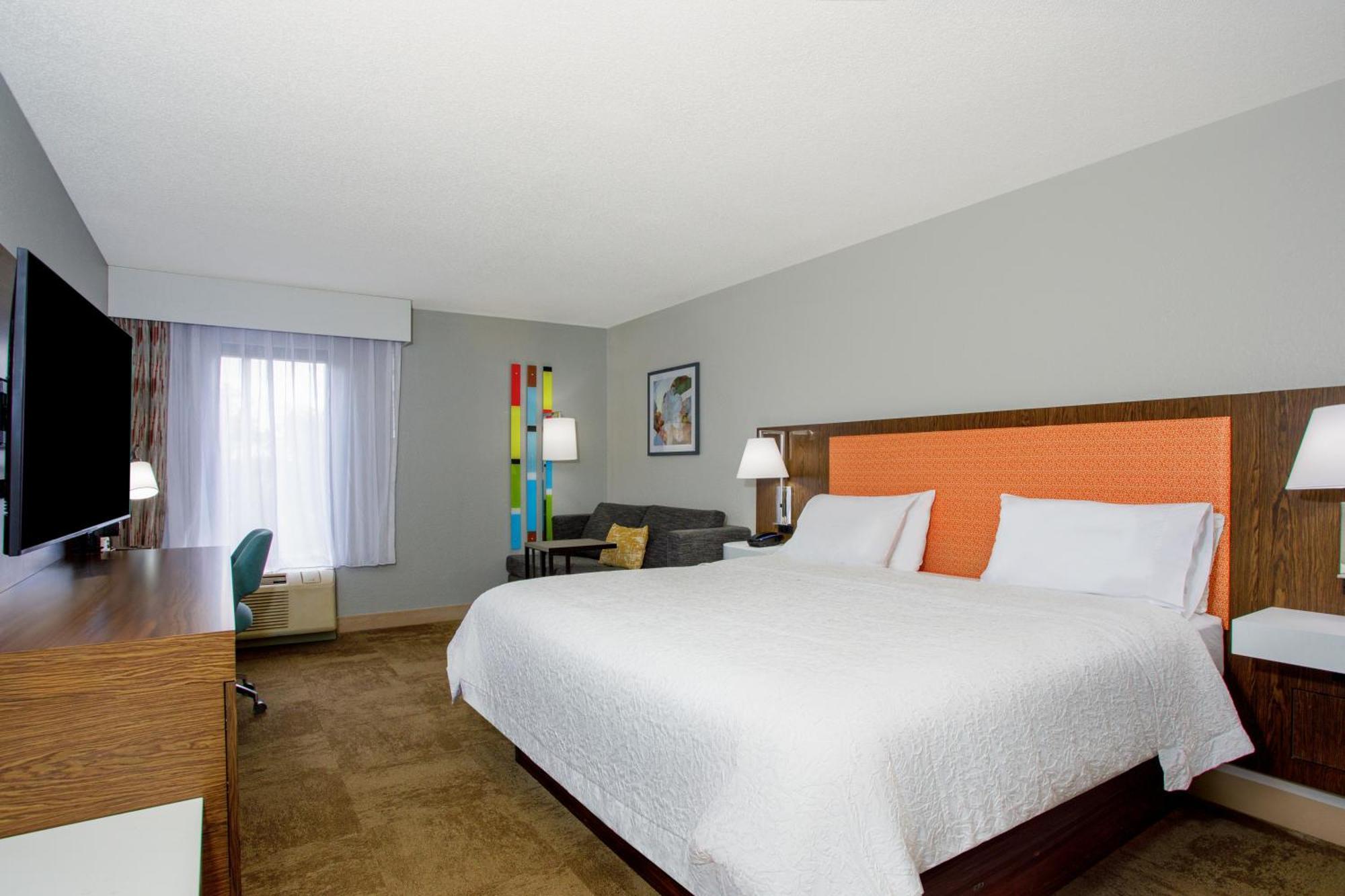 Hampton Inn Jacksonville - I-95 Central Room photo