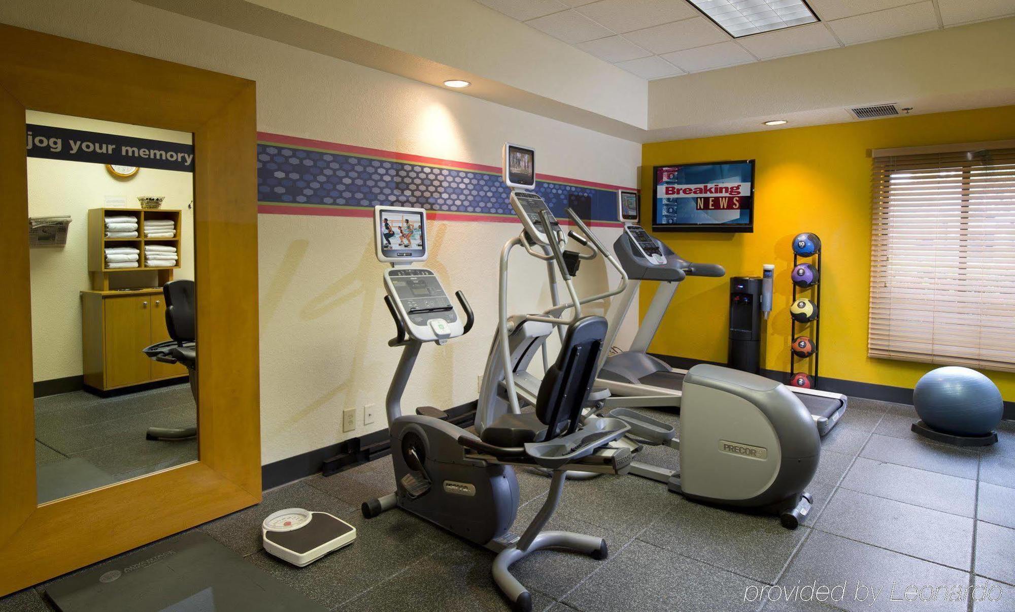 Hampton Inn Jacksonville - I-95 Central Facilities photo